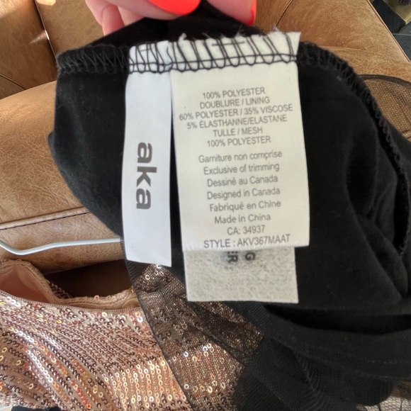 AKA • Beautiful Sequins Dress - Picture 5 of 6